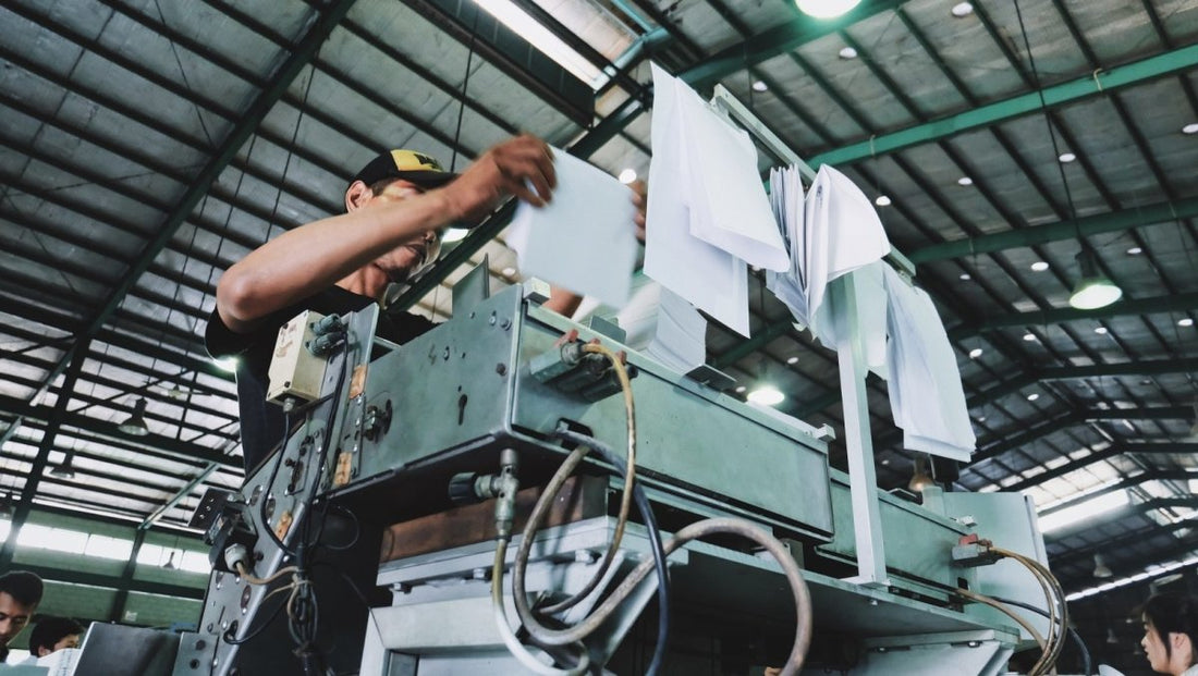 What are the Best Companies for Printing Creative Business Cards Online? - Print Peppermint