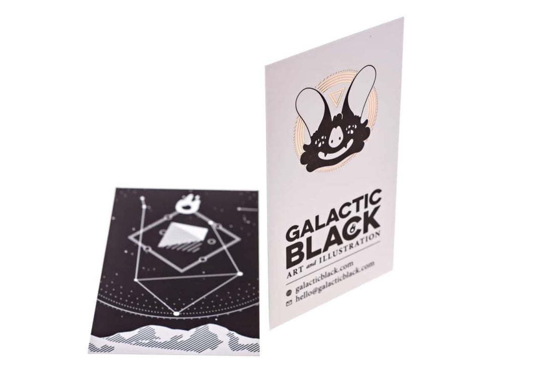 Galaktischer schwarzer Kunstillustrator Visitenkarten-Designbeispiel - Print Peppermint